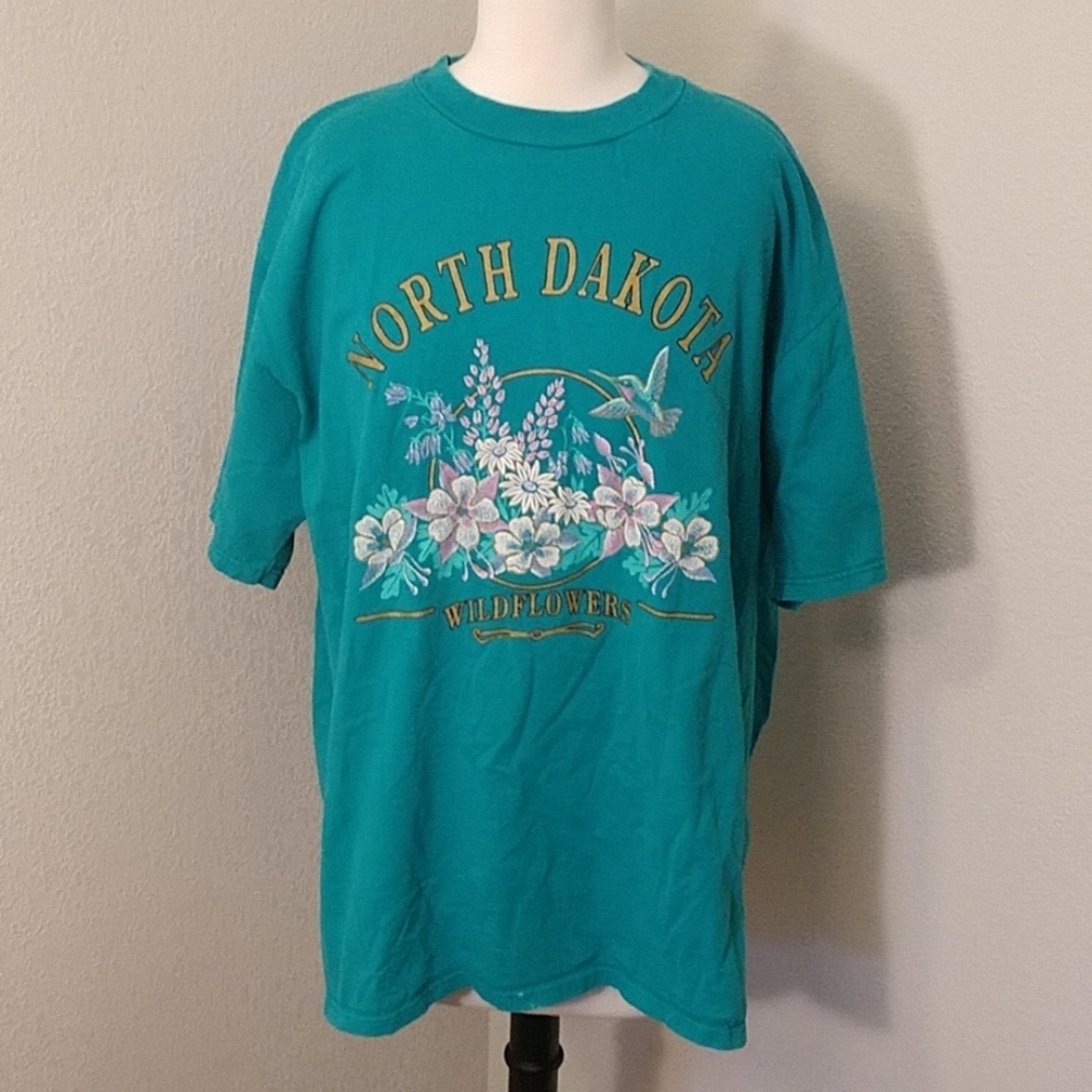 Vintage North Dakota Wildflower T-shirt
